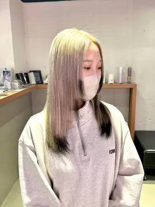 セミロング カラー 🐺ウルフオタク🐺 ハイトーン/moeのヘアスタイル