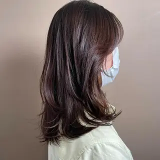 セミロング 韓国レイヤー　 suzuのヘアスタイル