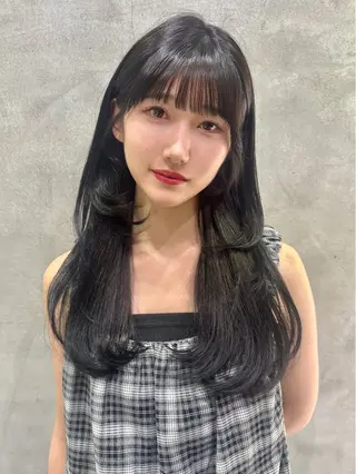 ロング Londnaitre MAHOのヘアスタイル