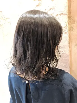 ミディアム 代表山口ひな 髪質改善のプロのヘアスタイル