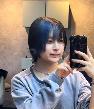 ショート カラー ハイトーン、カラー 特化⟡.·すわ☁️のヘアスタイル