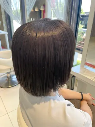 カラー EARTH所属・NATSUMI 透明感カラーのヘアスタイル