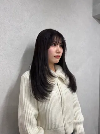 ロング カラー anon Loemのヘアスタイル