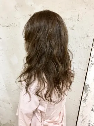 ロング カラー 桐原 竜也のヘアスタイル