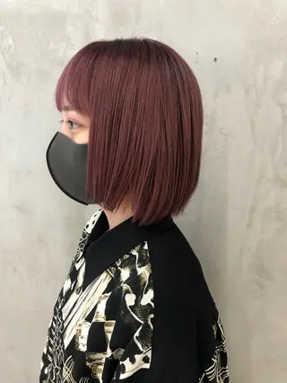 ミディアム カラー 古屋 花織のヘアスタイル