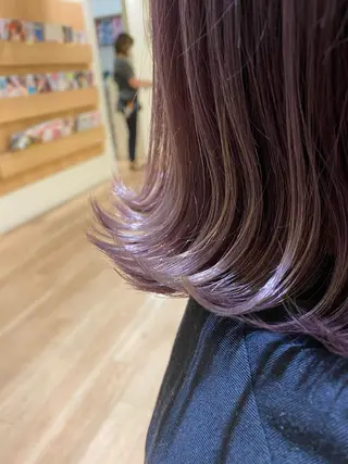 カラー ハイトーンエフェクト ブリーチいち丸のヘアスタイル