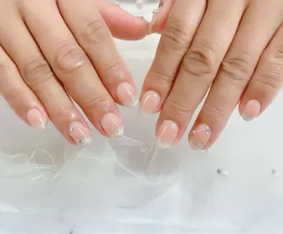 ネイル Ranon所属・ᴿᴬᴺᴼᴺ 🤍 𝐴𝑌𝐴𝐾𝐴のネイルデザイン