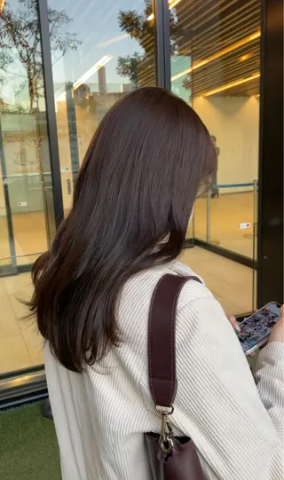 セミロング カットモデル/ 透明感ヘア/成瀬裕介のヘアスタイル