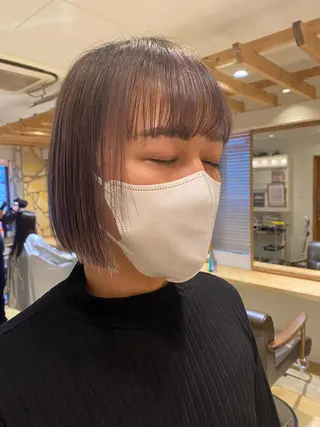 ショート カラー kawabe maikoのヘアスタイル