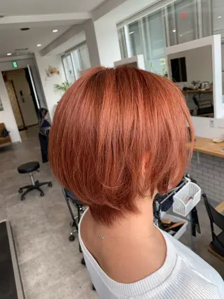 ショート ヨシミ カズヤのヘアスタイル