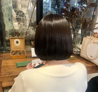 ミディアム カラー bococa りんのヘアスタイル