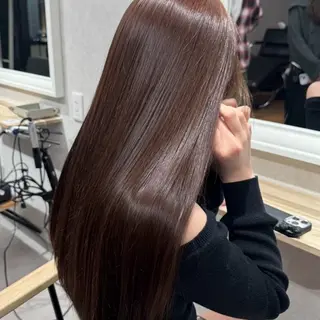 セミロング VIEW YOKOHAMA所属・透明感カラー ／kana‎🤍のヘアスタイル