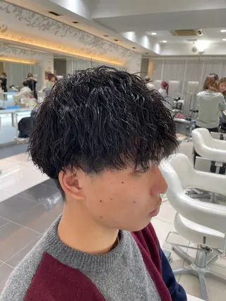 ショート パーマ メンズ 低ダメージ特化🌱 佐野優斗のヘアスタイル
