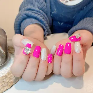 ネイル DigNail Moeのネイルデザイン