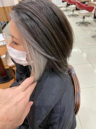 カラー Coup所属・Coup   滝田 聡のヘアスタイル