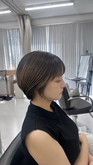 ショート 伊東美優【LEV.】 ボブカットのヘアスタイル