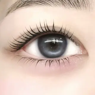 マツエク・マツパ FaB 千葉店所属・🩶束感エクステ& 上下パーマRAN🪽のマツエク・マツパデザイン