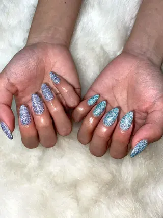 ネイル OOMINE KAORIのネイルデザイン