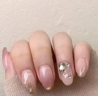 ネイル Roger 舞のネイルデザイン