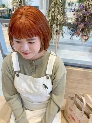 ショート カラー 吉原 由菜のヘアスタイル