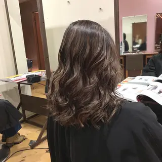 ミディアム カラー 韓国レイヤーカット★ 小林大樹のヘアスタイル