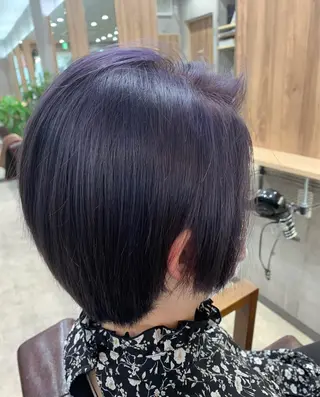 ショート カラー hair salon mementoのヘアスタイル