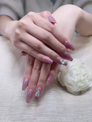 ネイル 林 ゆいのネイルデザイン