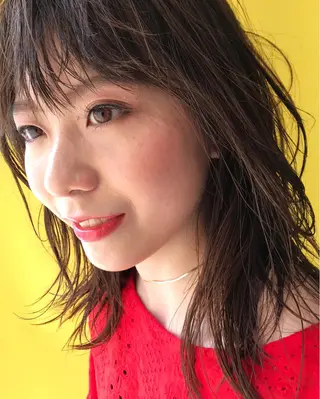 ミディアム カラー ウエモト タク ショート/レイヤーのヘアスタイル