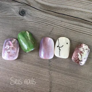 ネイル Seis Shihoのネイルデザイン