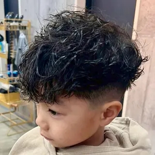 ミディアム パーマ ヘアアレンジ メンズ キッズ 相模大野🔥メンズ パーマ専門🔥のヘアスタイル