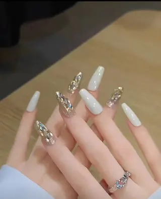 ネイル Theone栄店 松田のネイルデザイン