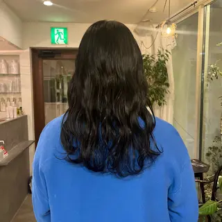 カラー 高原 優のヘアスタイル