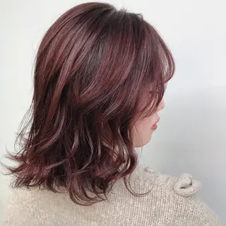 セミロング カラー 🩵ハイトーン 美咲🩵のヘアスタイル