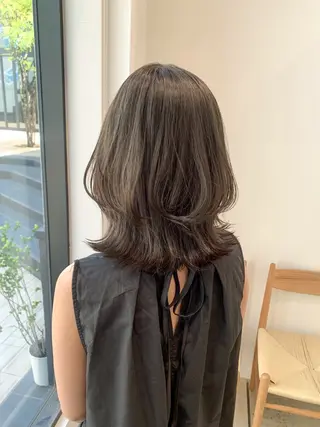 ミディアム カラー ヘアアレンジ yuka .のヘアスタイル