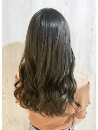 ロング palette所属・宮島 琴音のヘアスタイル