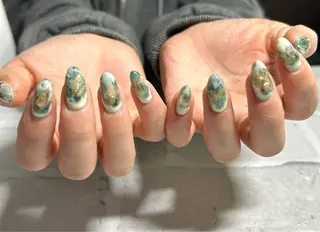 ミディアム 2dy所属・2DY NAIL SALONのネイルデザイン