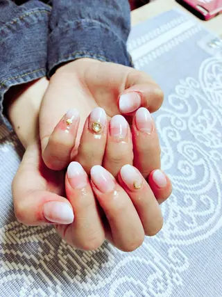 ネイル FERNA フェルナのネイルデザイン