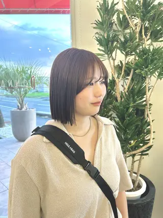 ミディアム るん ／カラーモデルのヘアスタイル