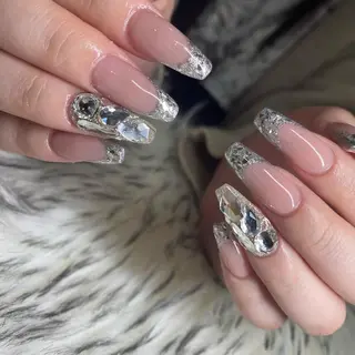 ネイル la vie  Luire所属・la vie Luire ｱｽｶのネイルデザイン