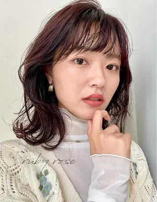 ミディアム カラー 元町神戸 國井椋介のヘアスタイル