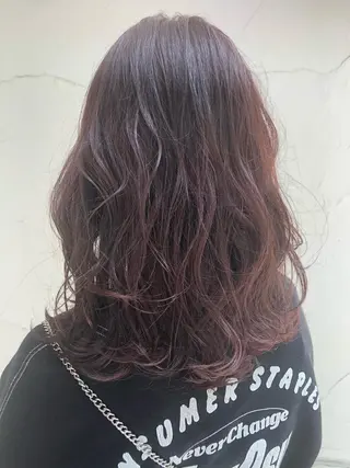 セミロング カラー 大岩 茉愉のヘアスタイル
