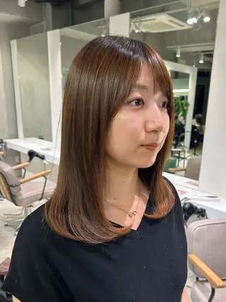 ミディアム パーマ ケイ/ カラーモデル募集中のヘアスタイル