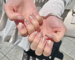 ネイル 友田 晴香のネイルデザイン