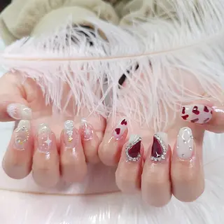 ネイル YUYI.nail salon所属・Mi Naのネイルデザイン