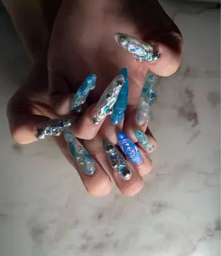 ネイル Nail Salon L'arc所属・☆Mèo ☆のネイルデザイン