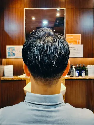 ショート 💈【理容室】神田駅 1分‼️福井レオナのヘアスタイル