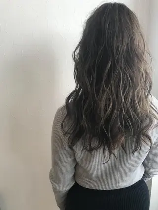 ロング カラー 🪽まつエク𖧷 ヘアー🩵Naomiのマツエク・マツパデザイン