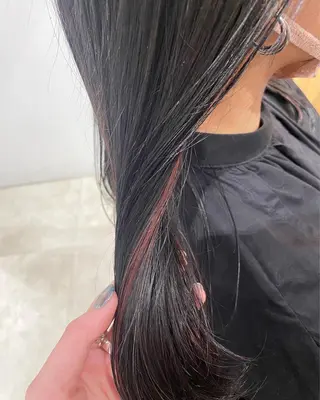 セミロング カラー やまもと さえのヘアスタイル