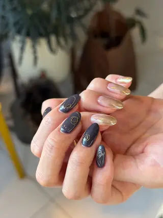 ネイル 深田 美雪のネイルデザイン