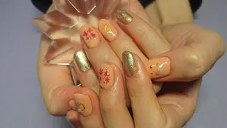 ネイル 平野 亜季のネイルデザイン